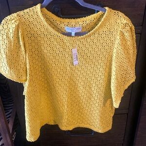 Madewell texture & thread yellow Top. New XL